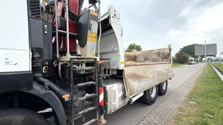 Iveco Trakker 2018 - 360 6x4 Tipper with HMF 1643Z2 Crane image 40