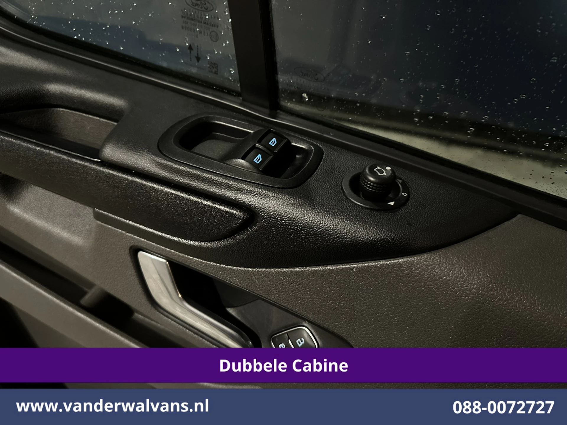 Ford Transit Custom 2021 - 2.0 TDCI 131pk L2H1 Dubbele Cabine Euro6 Airco | 6-Zits | Navigatie | LED | Apple Carplay | Cruisecontrol image 18