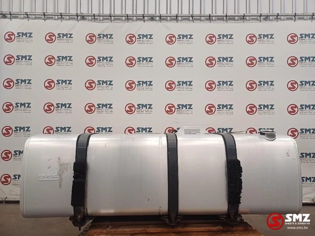 DAF 2013 - Occ brandstoftank met steunen 750L DAF image 1