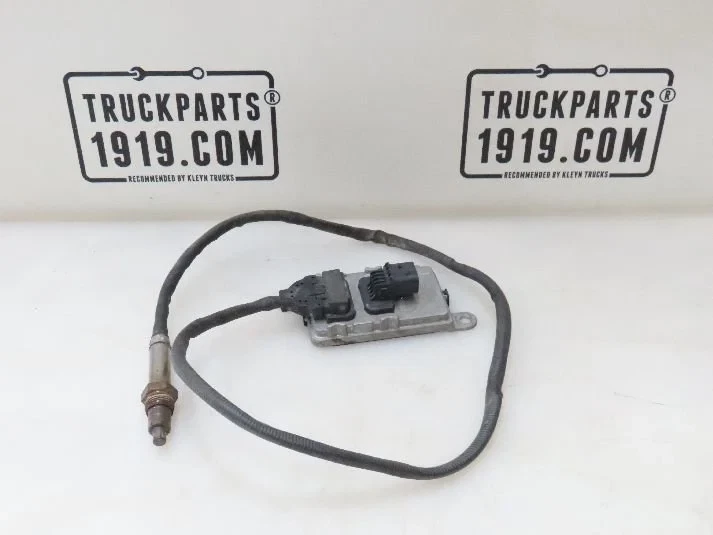 DAF - 2139930 NOx sensor L=915mm na kat Bild 1