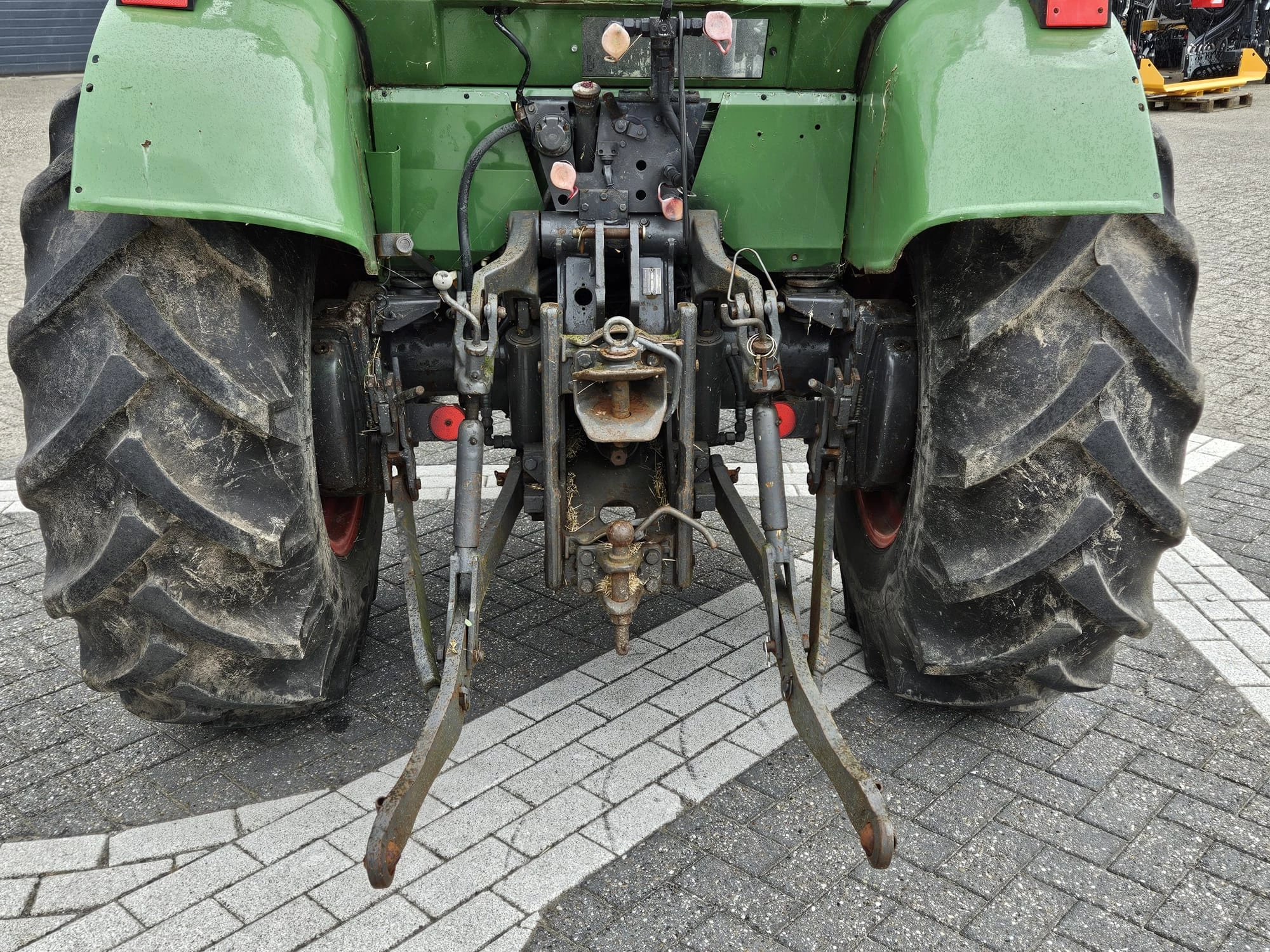 Fendt 1994 - 260 S landbouwtrekker afbeelding 14