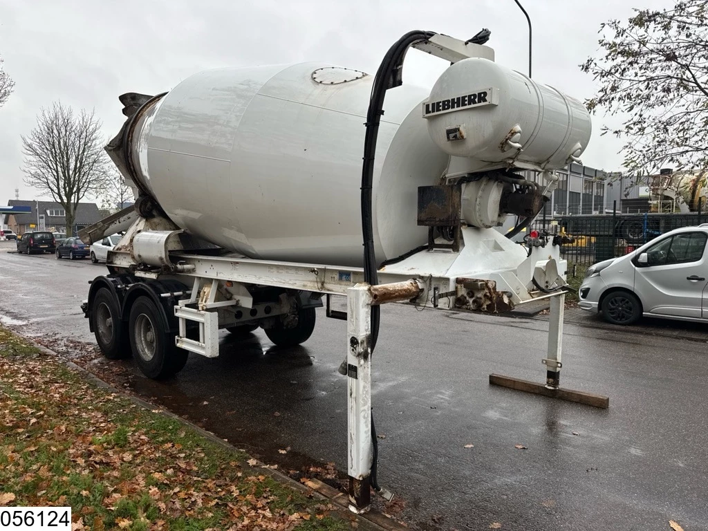 Liebherr 2012 - Betonmixer Liebherr 10m3 image 9