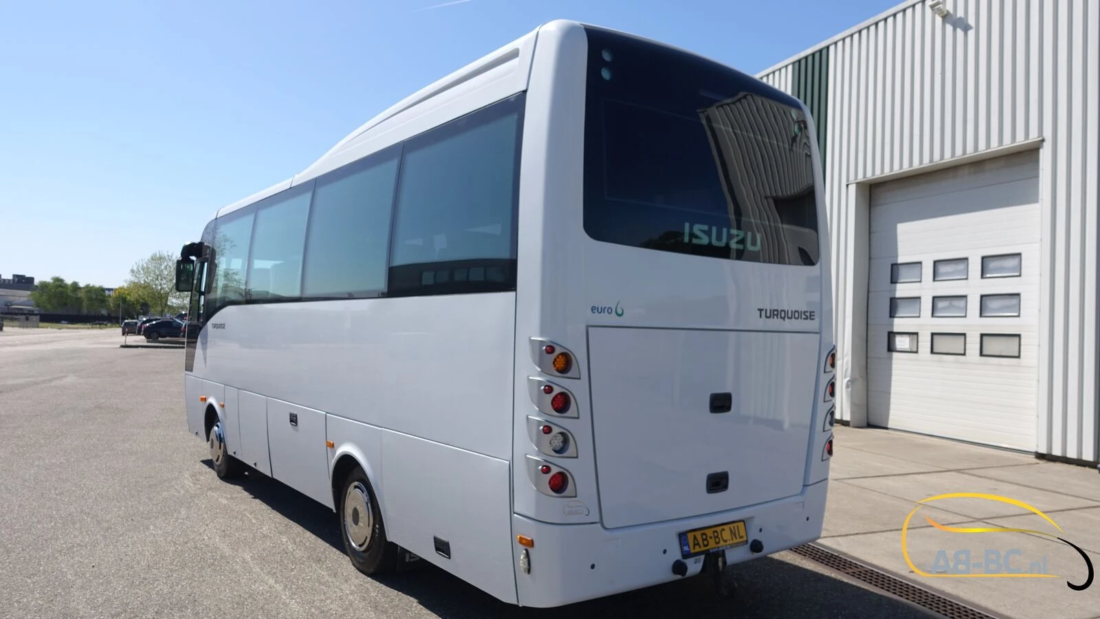 Isuzu Turquoise 30 seats EURO 6 2016 afbeelding 13