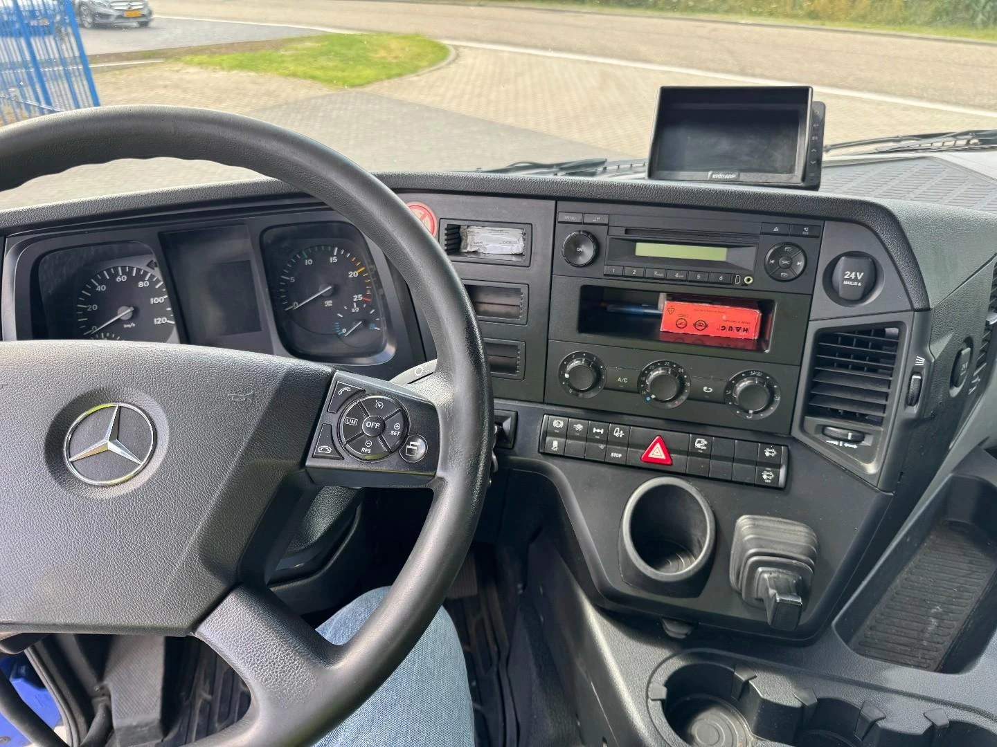 Mercedes-Benz ANTOS 2015 obrázek 20