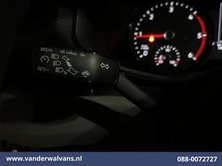 Volkswagen Crafter 2022 - 2.0 TDI 141pk L3H3 L2H2 Euro6 Airco | Camera | Apple Carplay | Cruisecontrol | Chauffeursstoel imagen 4