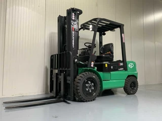 Ep Vorkheftruck 2026 - EFXZ-301-H - 4,8M Triplex - Freelift - Sideshift obrazek 1