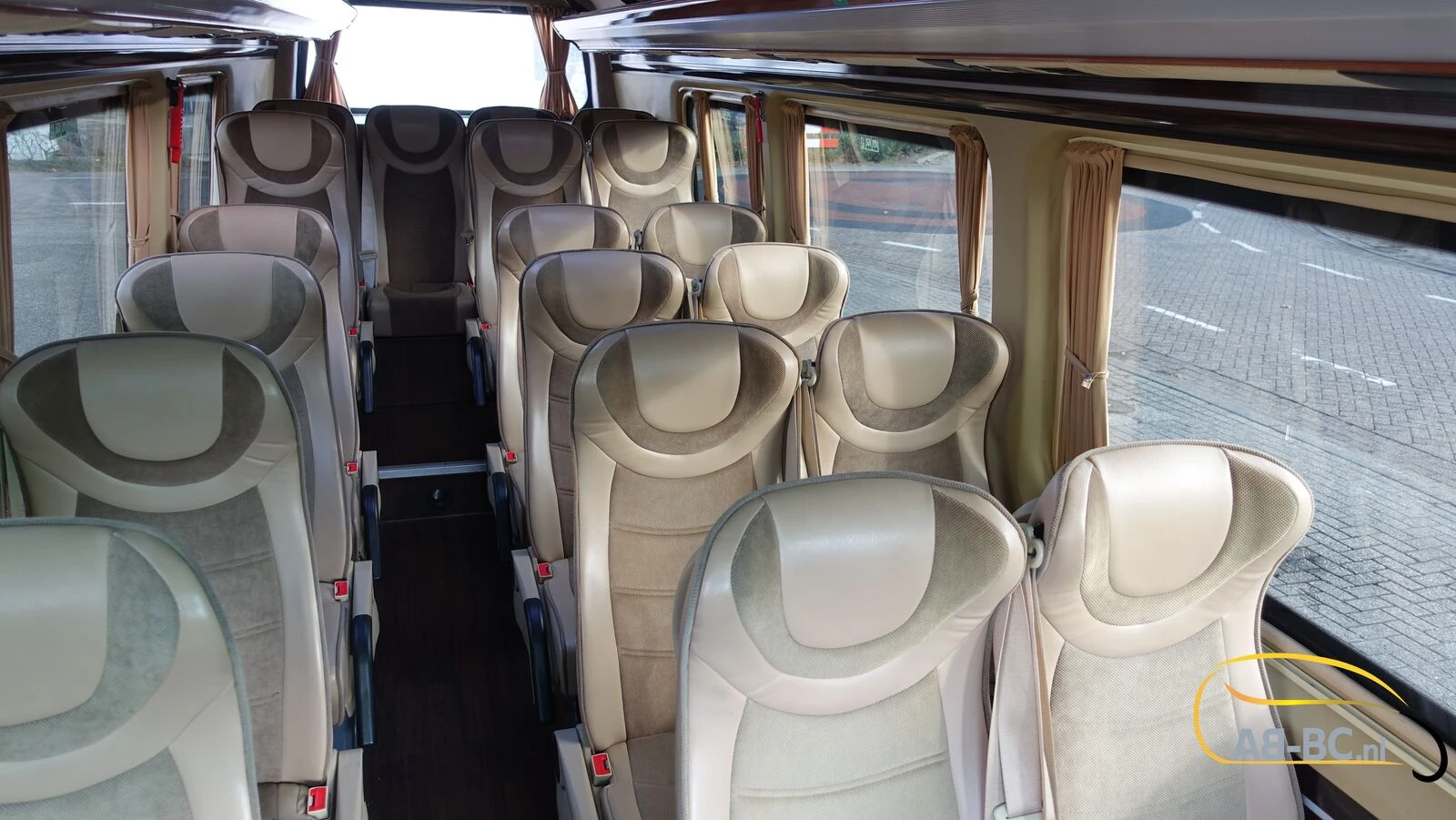 Mercedes-Benz Sprinter 2018 - 516 - 21 Seats EURO 6 image 45