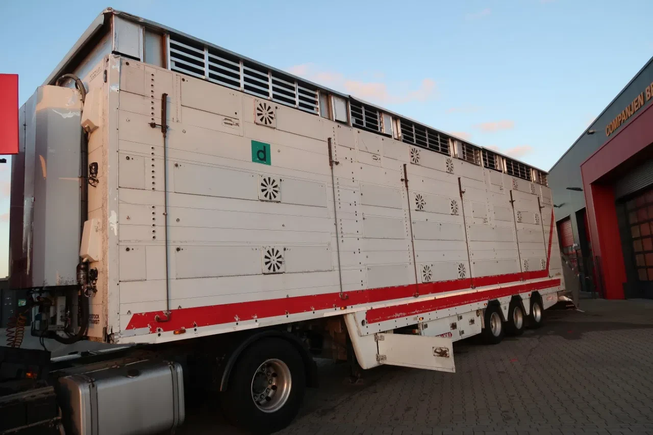 Pezzaioli 2003 - SBA 32 - Cattle transport obrázek 3
