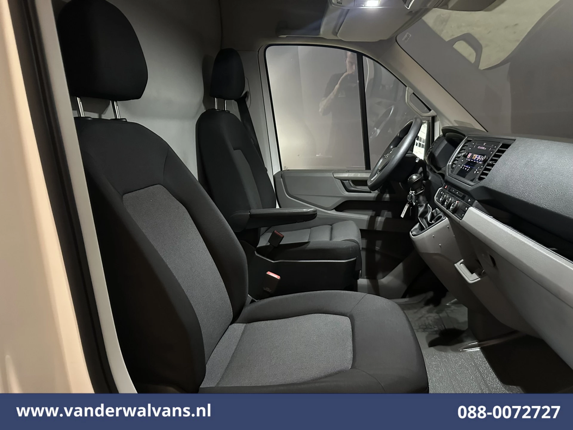Volkswagen Crafter 2021 - 2.0 TDI 141pk L3H3 L2H2 Euro6 Airco | Navigatie | Apple Carplay | Chauffeursstoel obrázek 7