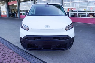 Toyota ProAce 2024 - CITY 1.5 D-4D 100PK zdjecie 10