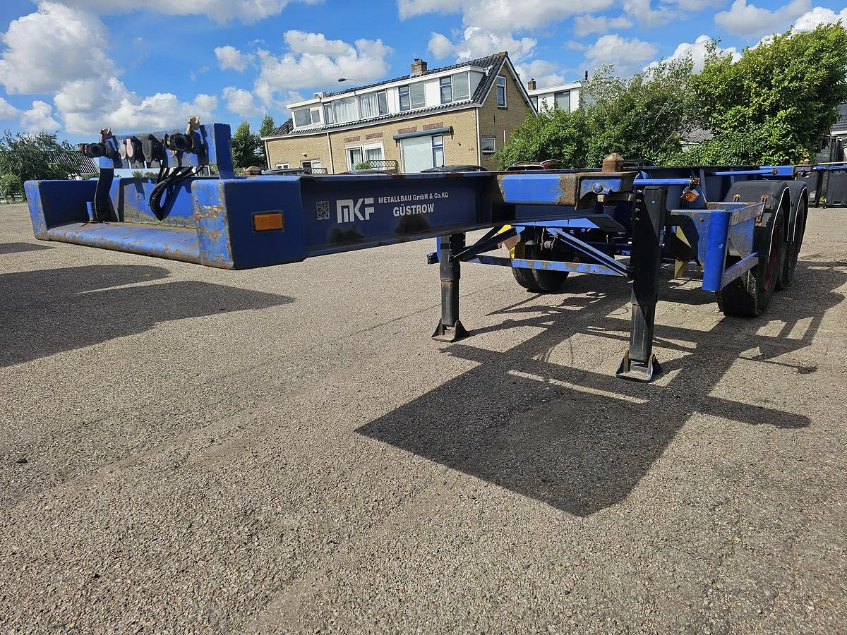 MKF METALLBAU CS 20 -20 FOOT- CONTAINER CHASSIS -HEAVY DUTY- BPW DRUM -STEEL SUSPENSION- GOOD QUALITY. 2007 obrázek 17