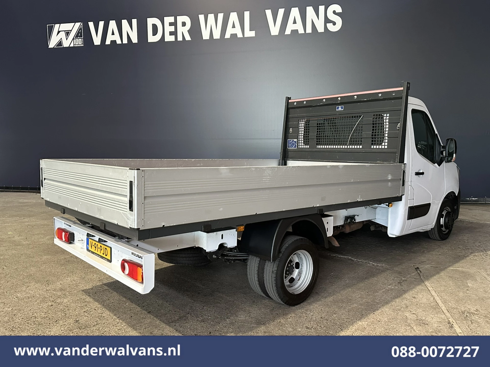 Renault Master 2023 - 2.0 dCi Pick Up Open Laadbak Dubbel Lucht Euro6 Airco | Cruisecontrol | LED | Leder| 3500kg Trekvermogen image 10
