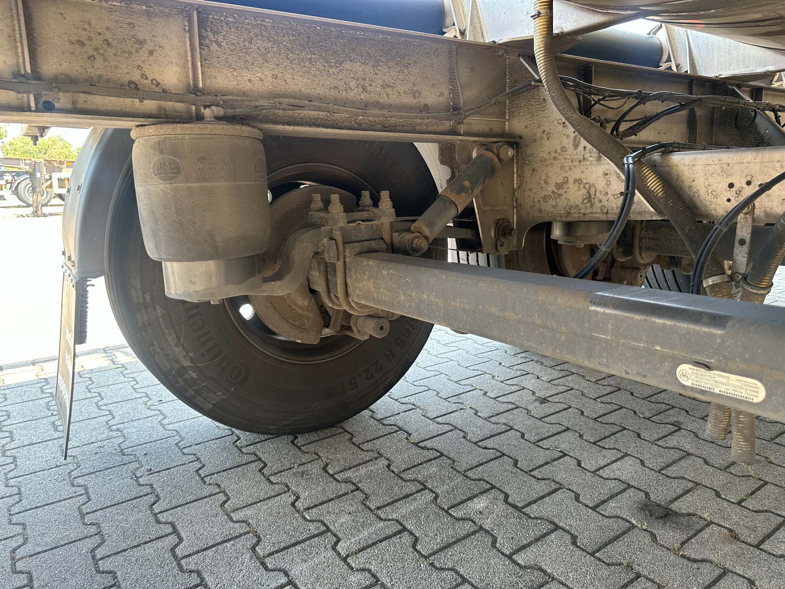 Van Hool 2014 - FOOD / RVS chassis / empty weight: 5.860kg / 29.500L / 1-comp.+ 1 baffel / discbrakes / NL / APK: 05/2027 afbeelding 26