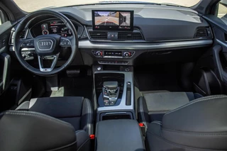Audi Q5 2023 - 55 TFSI e S-Line Competition, BTW, Pano, Luchtvering obrazek 14