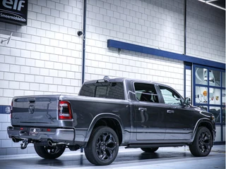 Dodge Ram 1500 2024 - Limited Night Edition obrazek 3