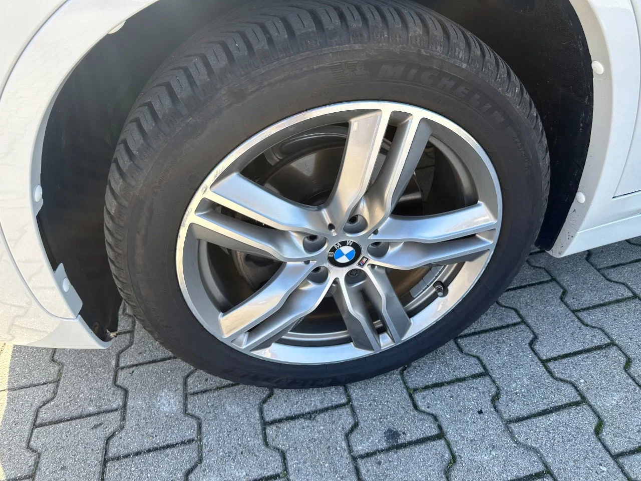 BMW X1 2017 - xDrive 18D M Sport / Navi / Steptronic / LIKE NEW!!! image 33