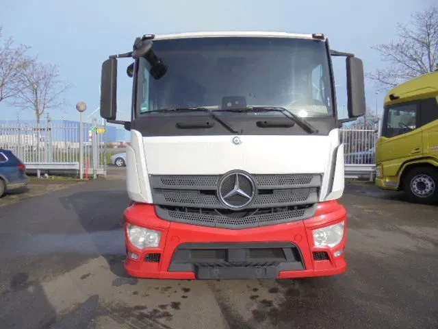 Mercedes-Benz Actros 2016 - 2340 6X2 EUR 6 Bild 2