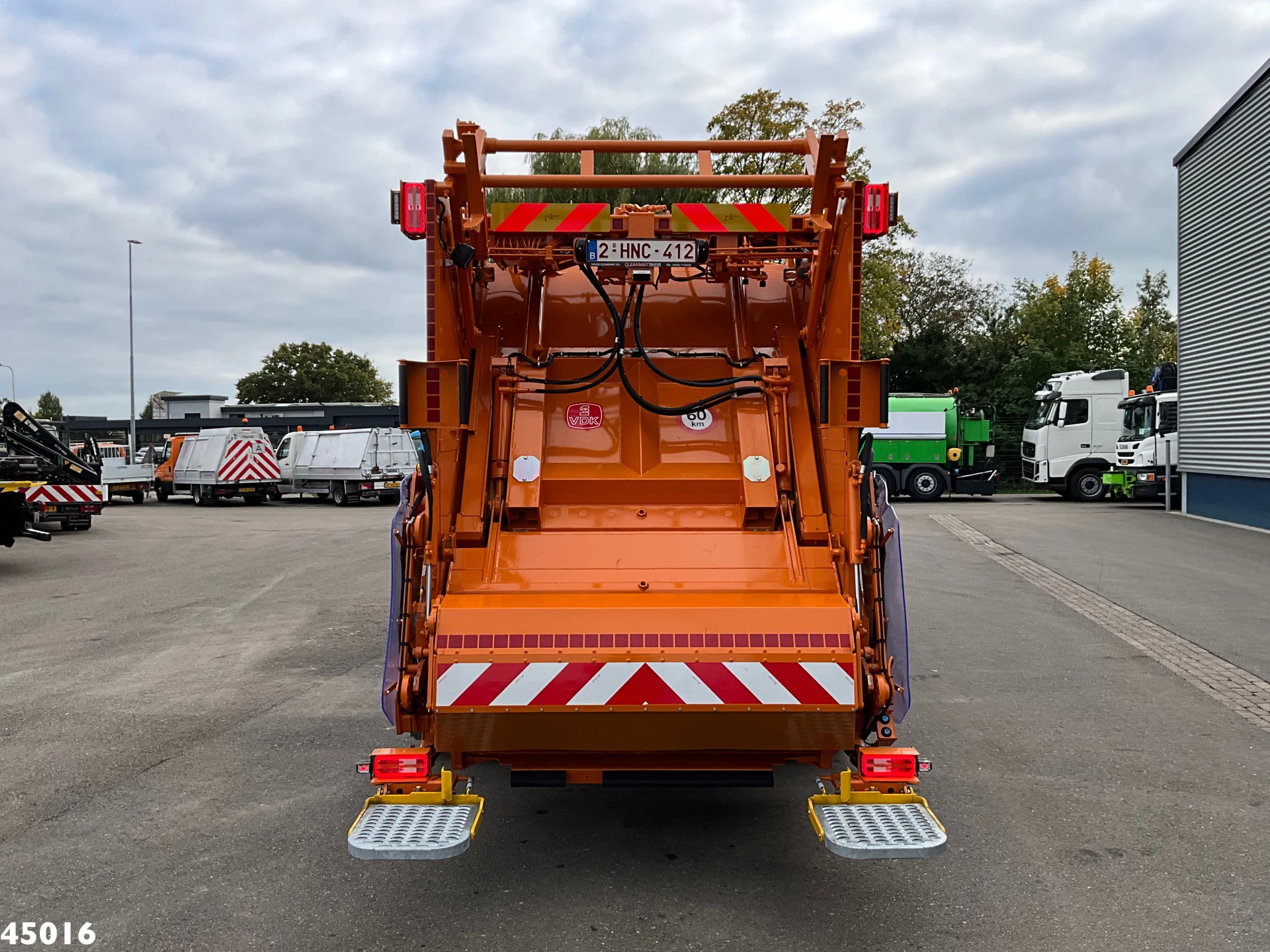 Volvo FL 250 VDK 9m³ met AE weegsysteem 2025 Bild 5