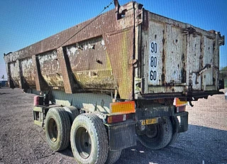 Trailor N/A 1998 - 2 Axle , 8 Tyres , Steel Tipper , Spring Suspension , Drum Brakes immagine 4