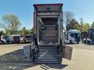 Zorzi 38S13619 2011 - Irma 2 deck livestock - Water & Ventilation - Lifting roof - Lifting floor - bild 25