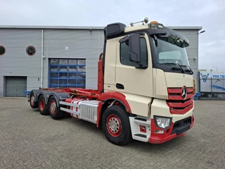 Mercedes-Benz Antos 3245 2017 - / 8X2 / AJK 20 TON HOOK / ONLY:460374 KM / LIFT+LENKACHSE / FULL-AIR / FRIDGE / NAVI / AUTOMATIC / EURO-6 / 2017 image 6