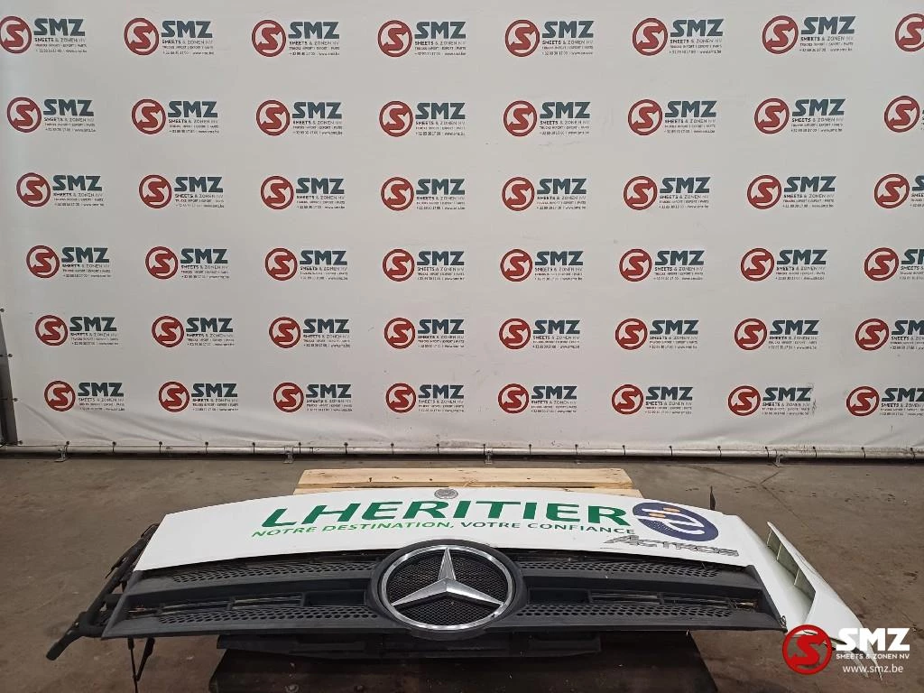 Mercedes-Benz 2014 - Occ grille Mercedes afbeelding 1