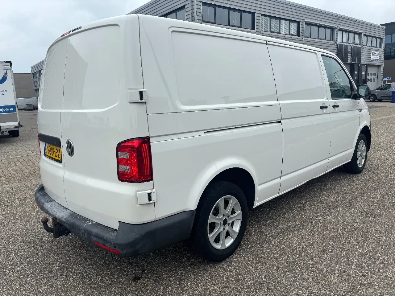 Volkswagen Transporter 2017 - 2.0TDI L2H1 Airco Navi Cruisecontrol Trekhaak EURO 6 imagem 4
