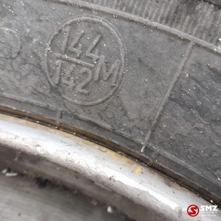 Goodyear N/A 1989 - Occ vrachtwagenband 285/70R19.5 144/142M Goodyear afbeelding 5