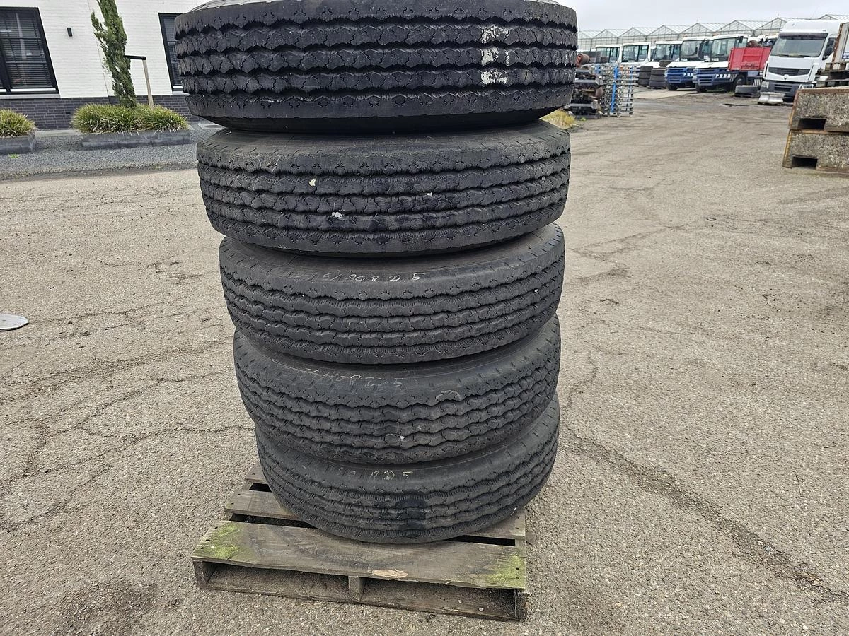 MICHELIN 275/80 R 22.5 2005 afbeelding 5