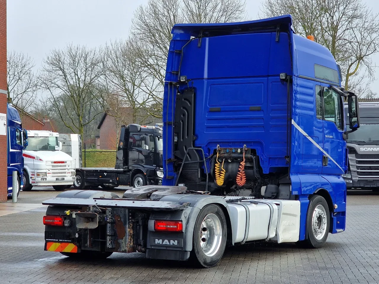 MAN TGX 2017 - 18.420 Low deck - Lifting 5th wheel - Retarder - 2x Rockinger - Night clima Bild 8