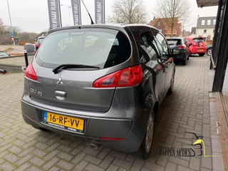 Mitsubishi Colt 2005 - 1.3 Invite / AUTOMAAT / APK 11-2026 изображение 13