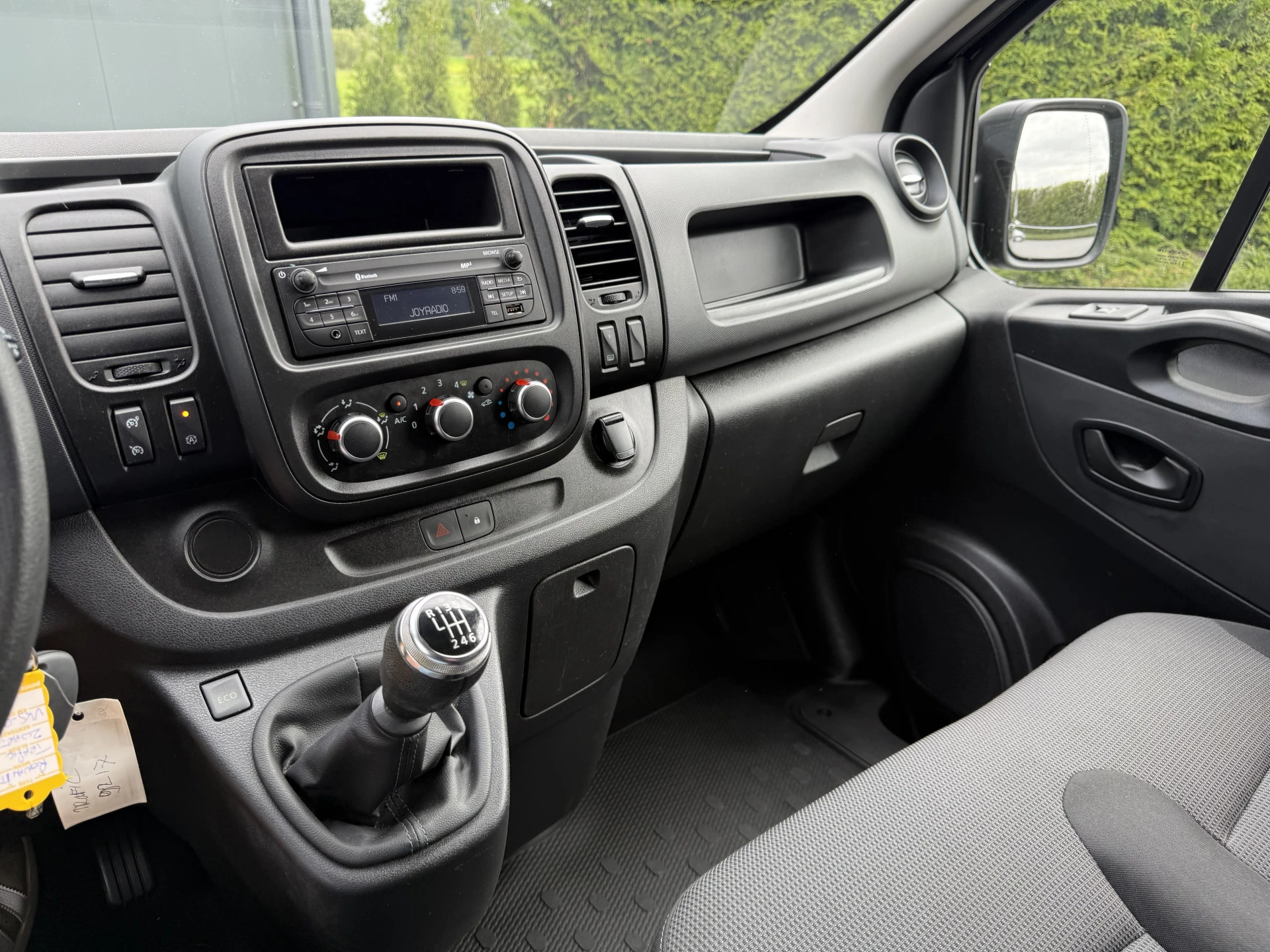 Renault Trafic 2021 - 2.0 dCi 120 PK / L2H1 / 1e EIG. / AIRCO / CRUISE / PDC / 3-ZITS / LED afbeelding 12