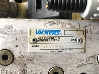 MAN N/A - MODULAIRE BESTURING VICKERS MODEL 3010615 imagem 4