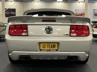 Ford Mustang 2006 - Convertible 4.6i V8 GT 335PK Roush Limited Nr. 05-2218 zdjecie 57