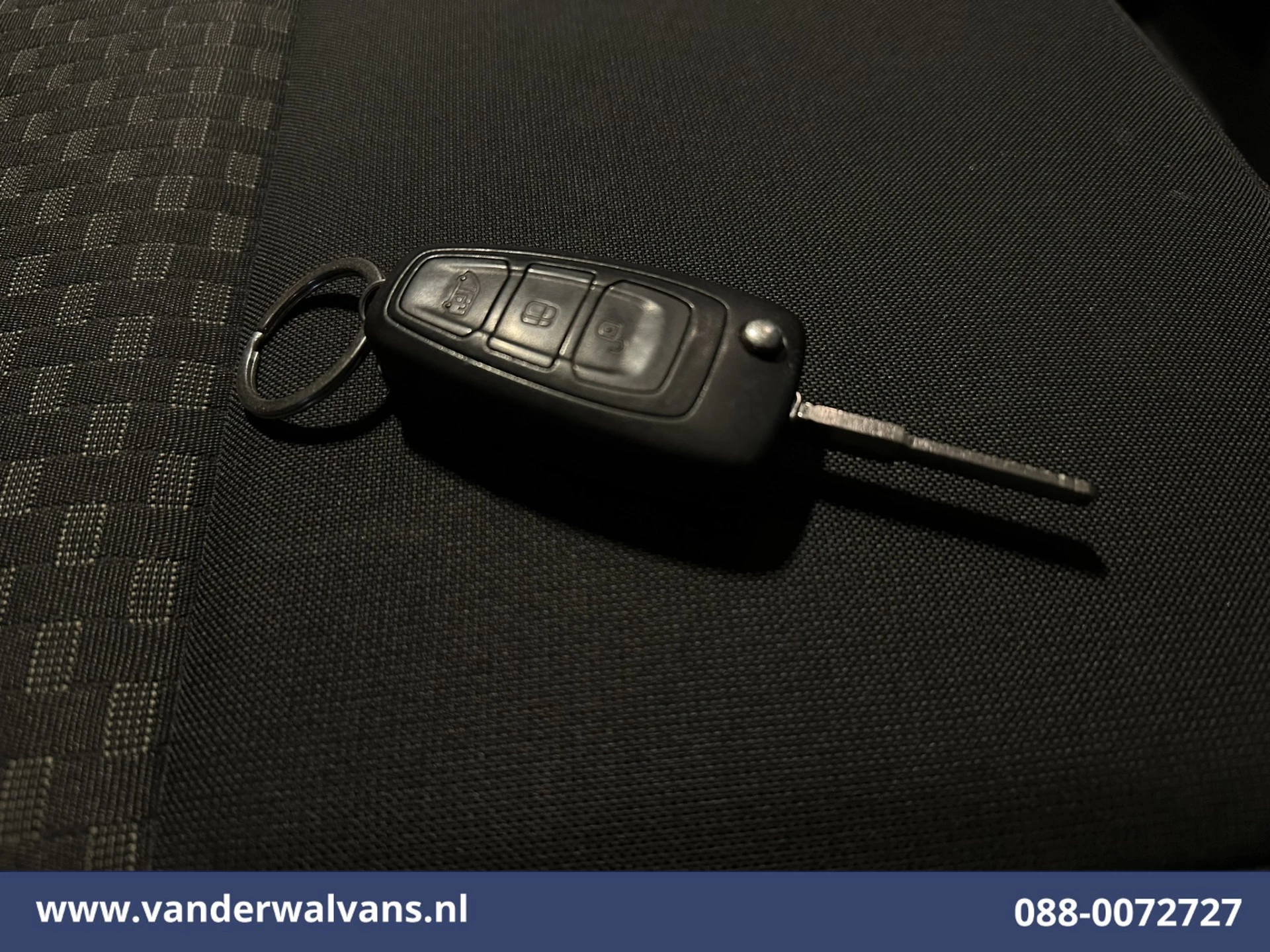 Ford Transit Custom 2022 - 2.0 TDCI 131pk L2H1 Euro6 Airco | Camera | LED | Cruisecontrol | Verwarmde voorruit immagine 19