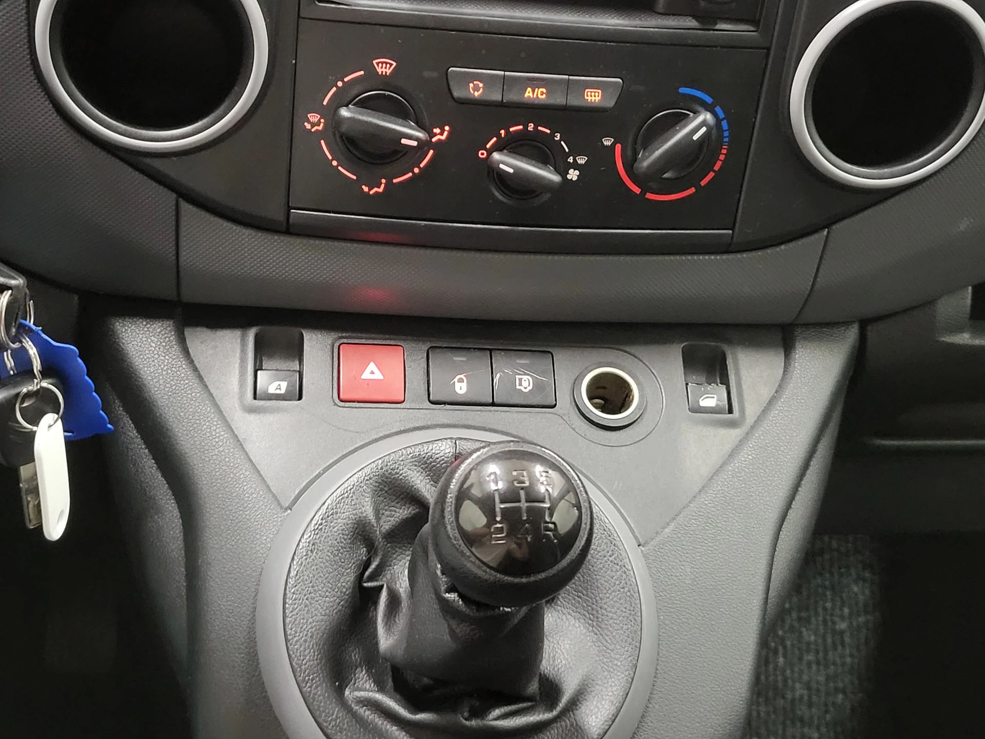 Citroën Berlingo 2016 - 1.6BlueHDI 75pk Euro 6! obrázek 12