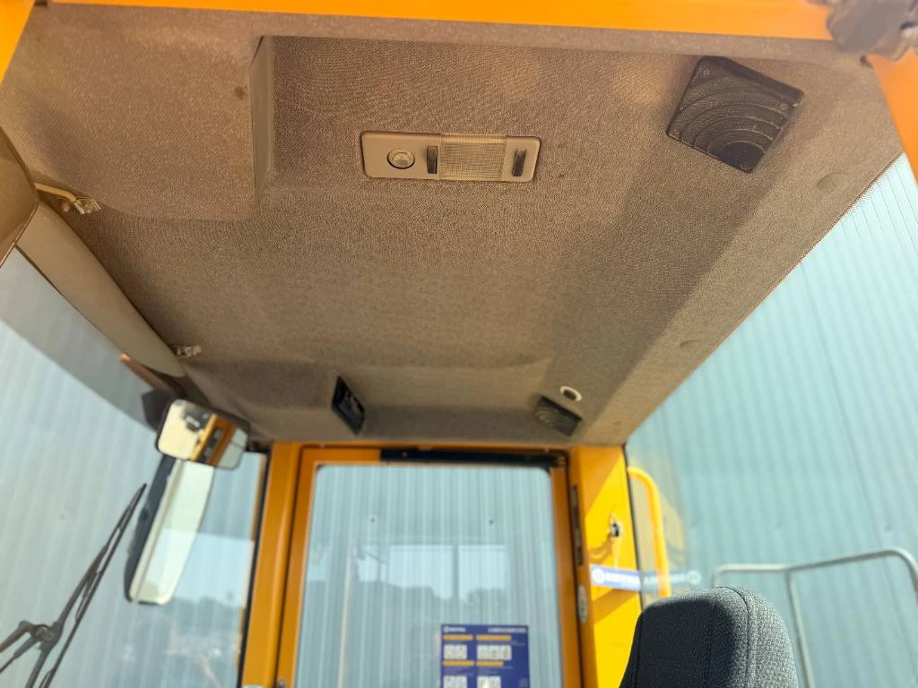 Volvo 2005 - L150E immagine 19