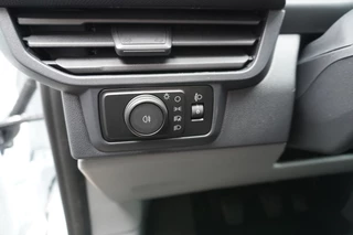Ford Transit Custom 2024 - 320L 2.0 TDCI 150PK L2H1 Trend Dubbelcabine LM velgen image 25