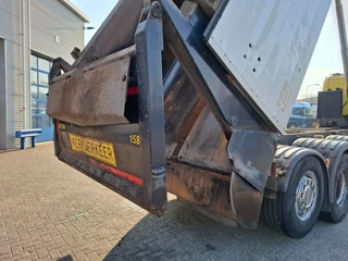 Scania G 2014 - G410 / 10X4 / RETARDER / NL TRUCK / TUV:02-07-2026 / HYVA ASPHHALT TIPPER+SNIP / 28TON / AUTOMATIC / EURO-6 / 2014 zdjecie 19