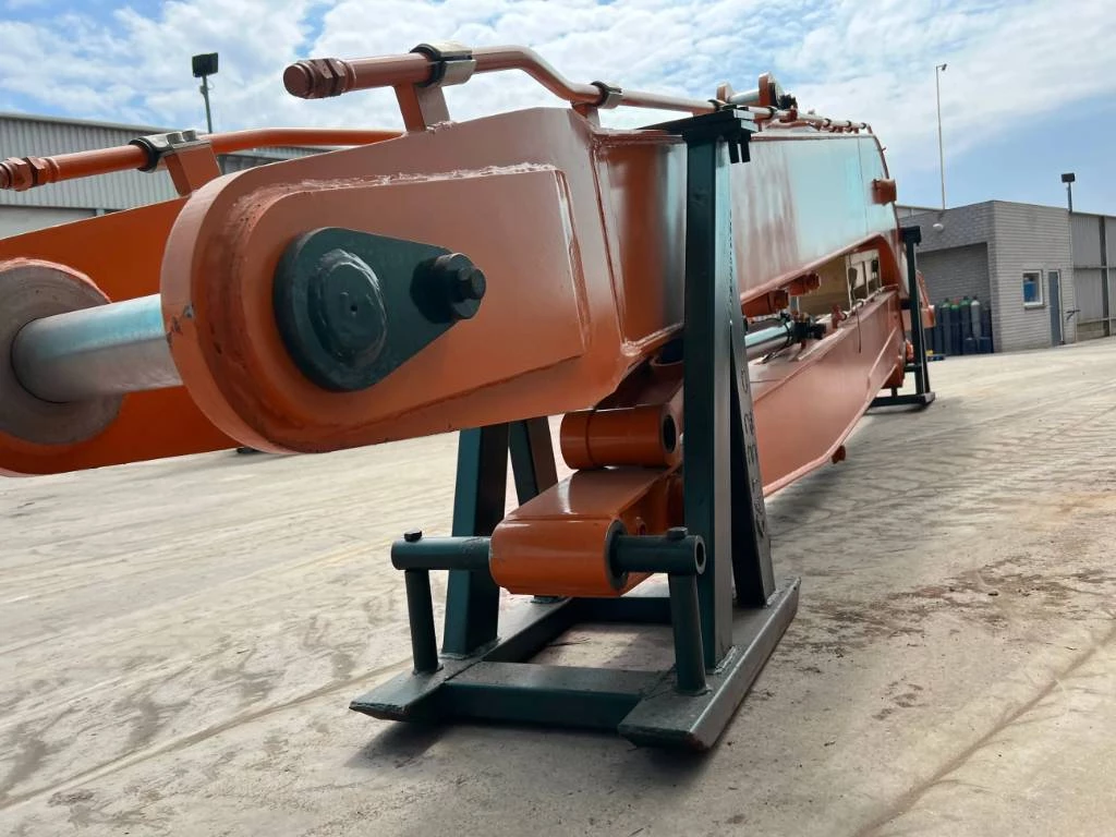 Hitachi 2026 - ZX210 18m Set Long Reach Equipment afbeelding 3