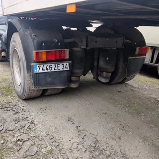 Renault 400 2002 - N/A obrazek 13