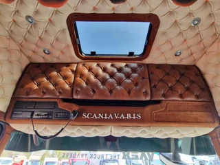 Scania R 2020 - R650 V8 NGS Highline 6x2 - Retarder - PTO/Hydraulic - Custom interior - Full air - 3.15 WB obrazek 27