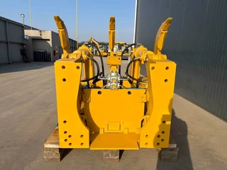 Cat N/A 2026 - D8GC Multi Shank Ripper zdjecie 2