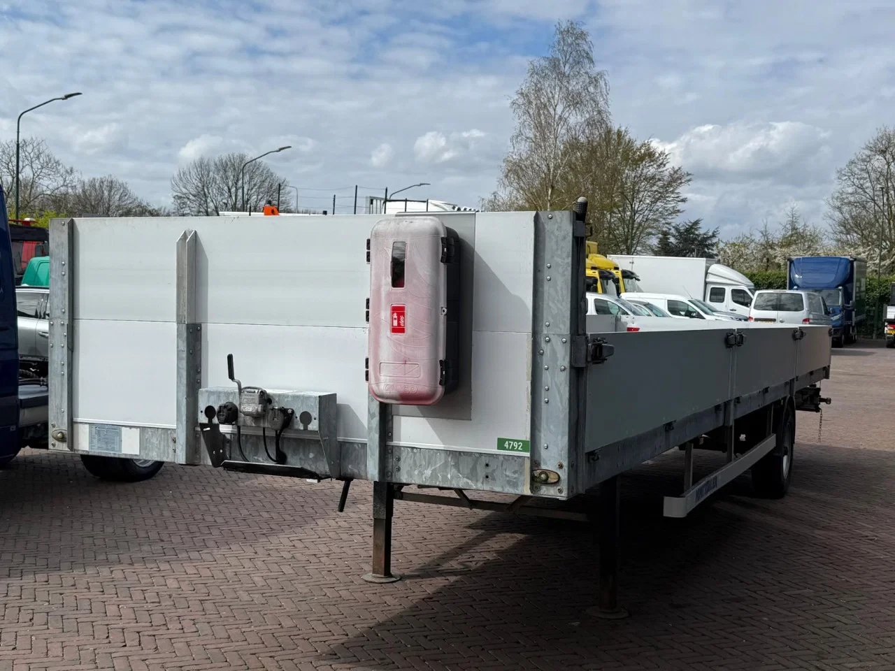Vergauwe 2026 - BE Oplegger 6.6 Ton 850cm x 220cm Openlaadbak Nette staat afbeelding 6