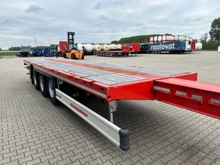 KAESSBOHRER N/A 2026 - new and unused Heavy-Duty flatbed / 690cm extendable / steering axle / lift axle / twistlocks / timberstakes / NL-trailer / APK: 04-2027 bild 28