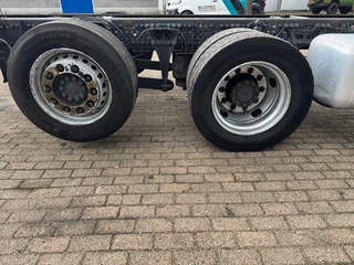 Mercedes-Benz Actros 2013 - 2542 BLEUTEC 6 6X2 obrazek 7