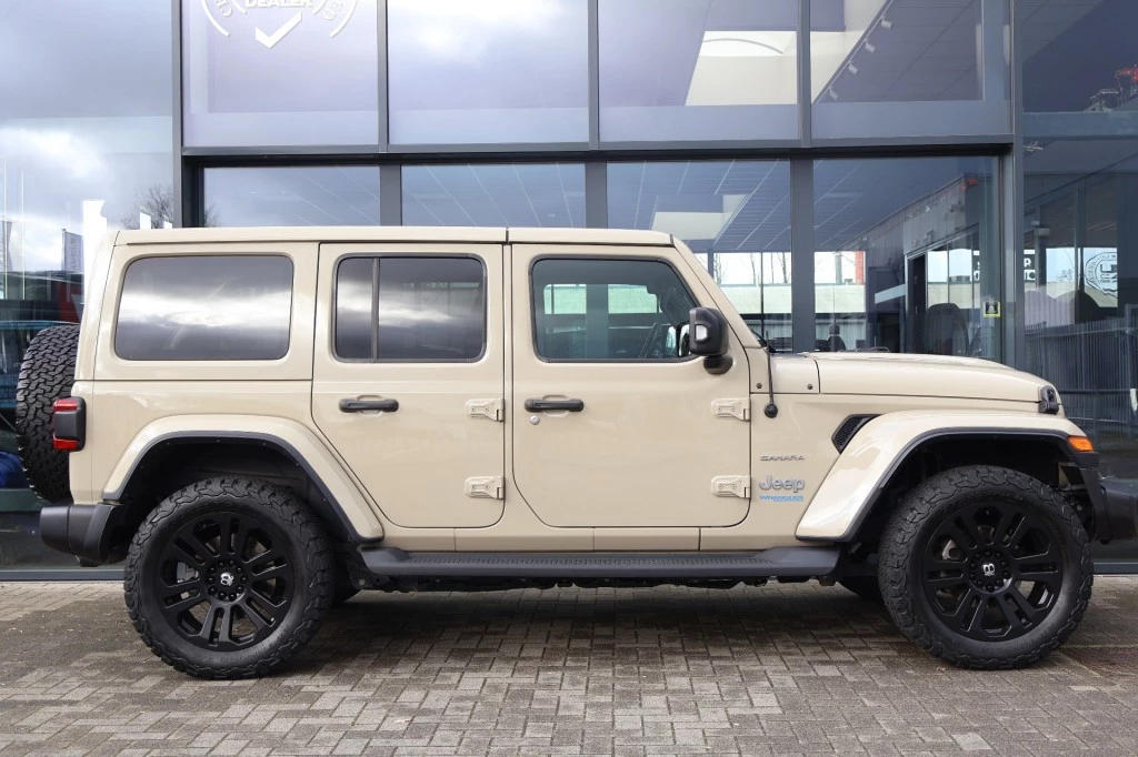 Jeep Wrangler 2022 - 4XE 380 Plug In Hybrid SAHARA / GOBI / 20 inch Bawarrion obrázek 11