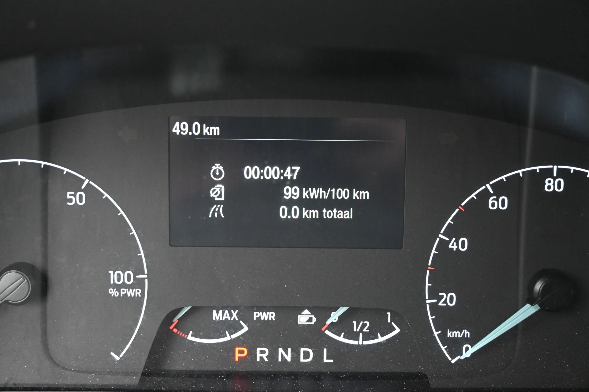 Ford E-Transit 2025 - 68kWh 390L Trend Bakwagen met Dhollandia laadklep obrázek 20