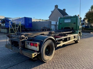 Scania 94 260 2000 - 94G EURO 2 MANUAL / HANDGESCHAKELD image 6