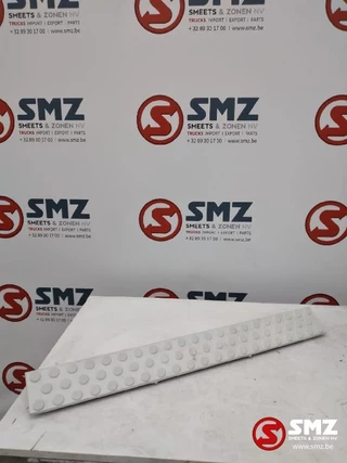 Mercedes-Benz N/A - Occ opstapplaat bumper Mercedes Actros MP2 A943885 zdjecie 1